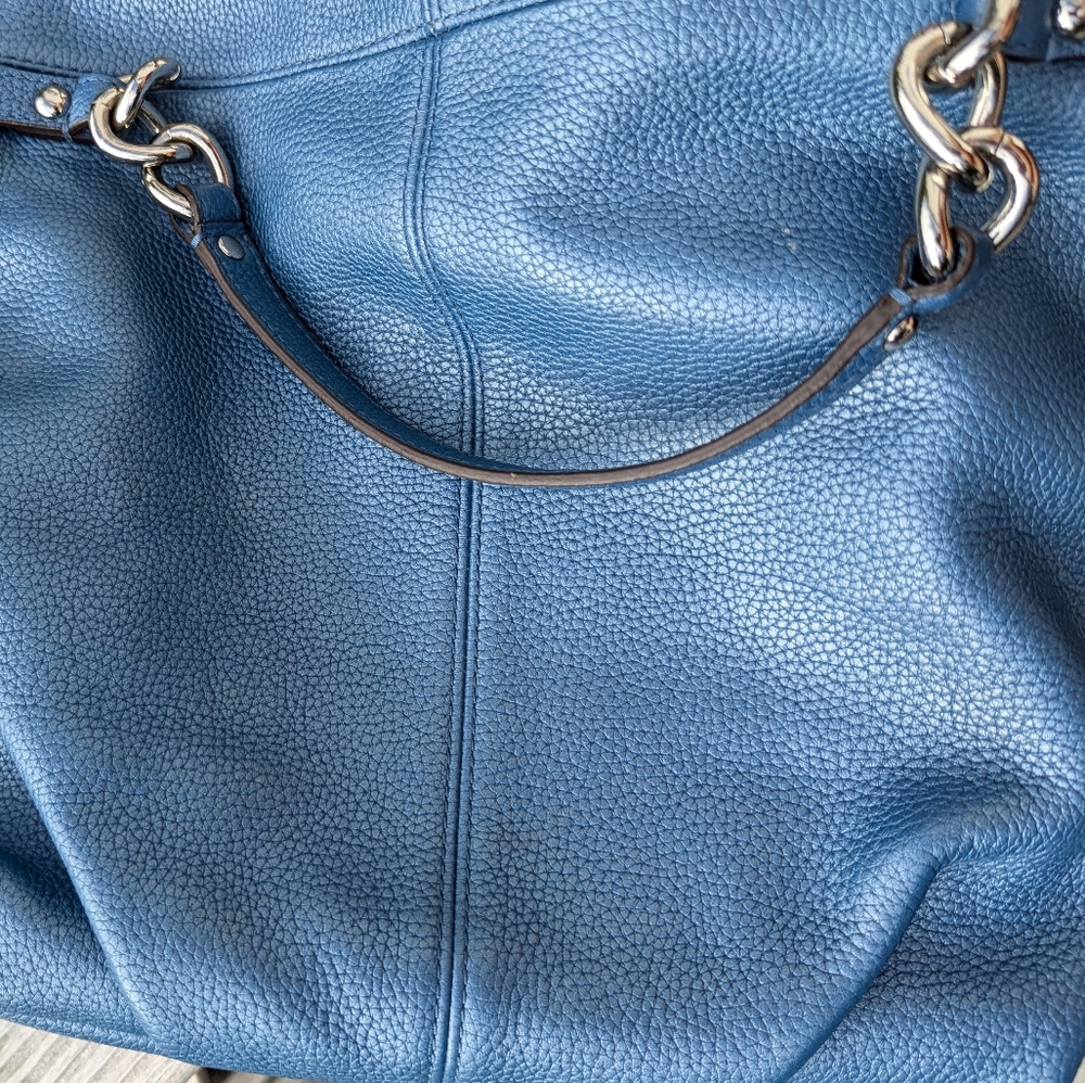 Coach purse - Picture 3 of 11